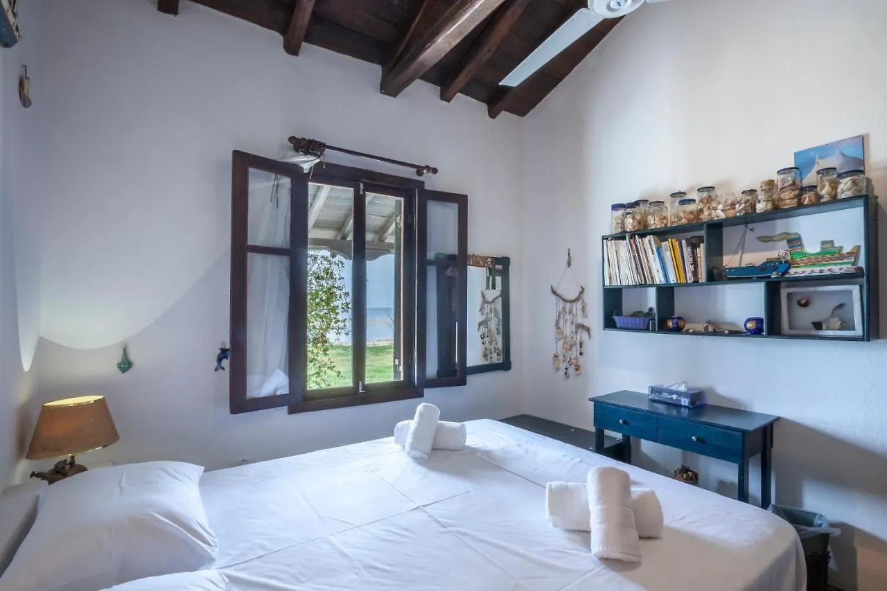 Nikiti Blue Lagoon! Villa